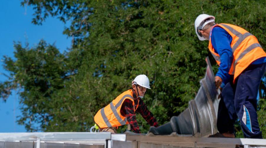 Professional new roof installation services in Medinah, IL
